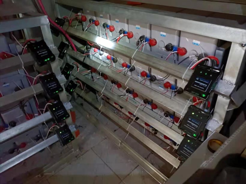 菏澤鐵塔安裝電池在線修復實物圖